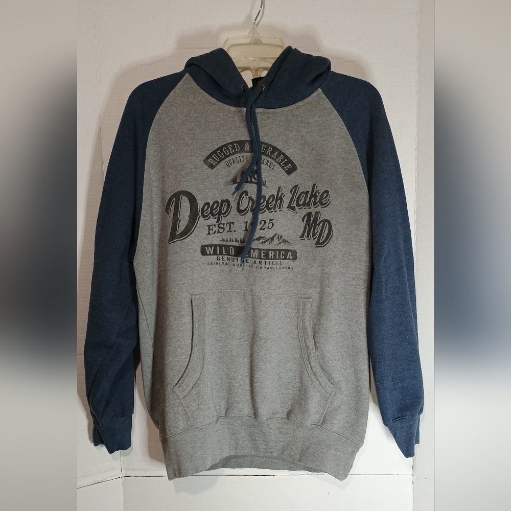Prairie Mountain Men's Gray and Blue Graphic Hoodie Size Medium